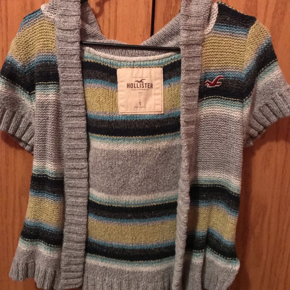 Hollister Cardigan